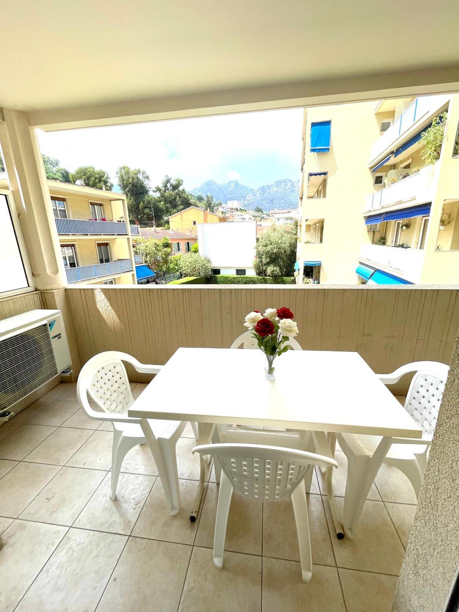L'altezza Joli T2, Proche Plage, Terrasse, Parking Apartment Menton